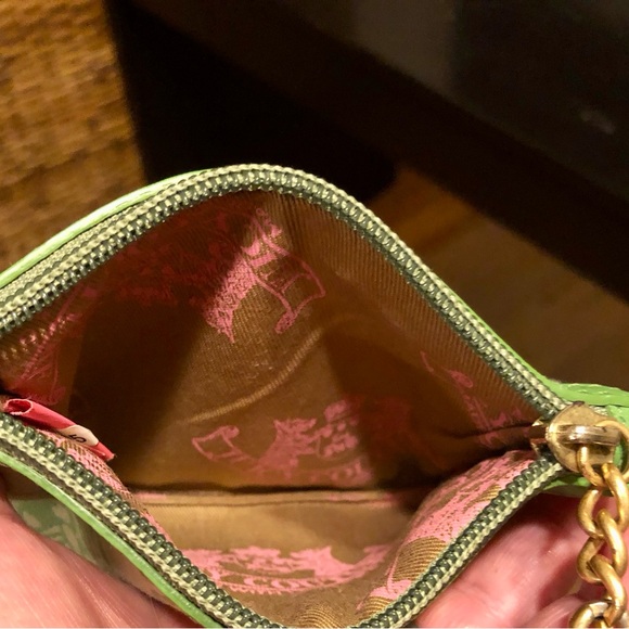 ๐ *VINTAGE* JUICY COUTURE LIGHT GREEN CHANGE POUCH W/ ZIPPER! ๐ - Picture 4 of 7